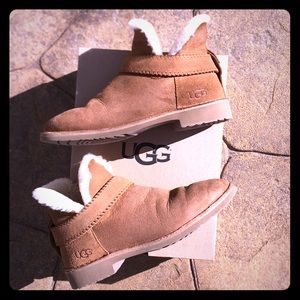 Women’s UGG McKay Ankle Boot